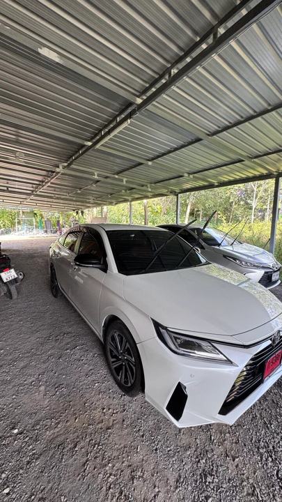 Toyota Yaris Ativ Smart 2025, белый